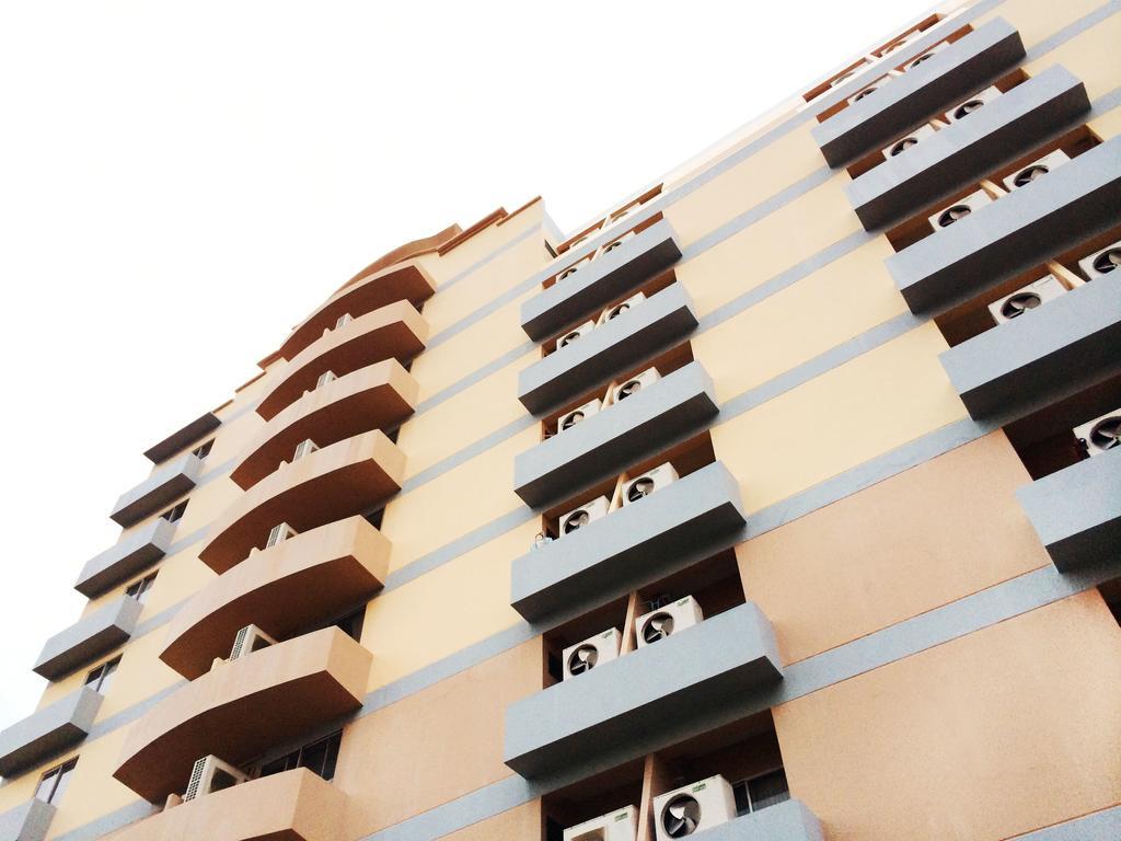 Grand Living Place Bangkok Exterior photo